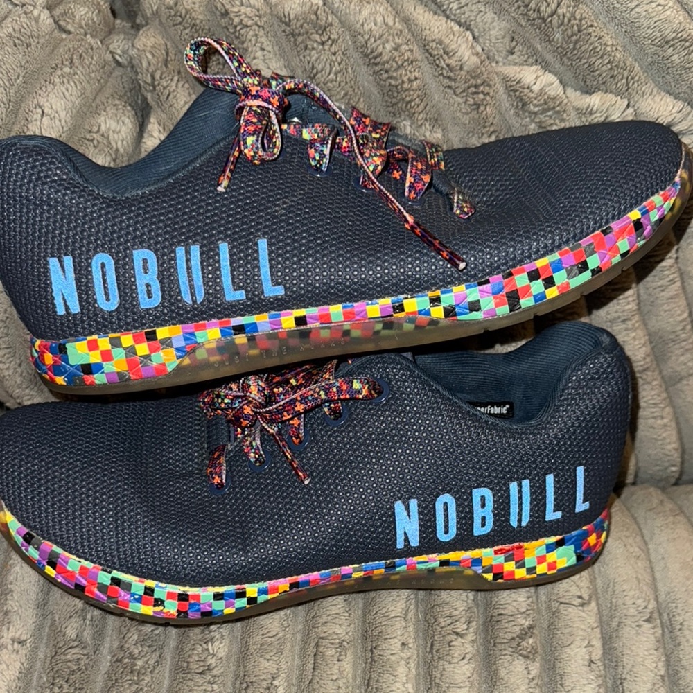NOBULL Navy Athletic Shoes with Textured Upper and Vibrant Sole